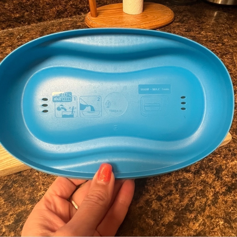 Tupperware Microwave Breakfast Maker - Picture 6 of 10